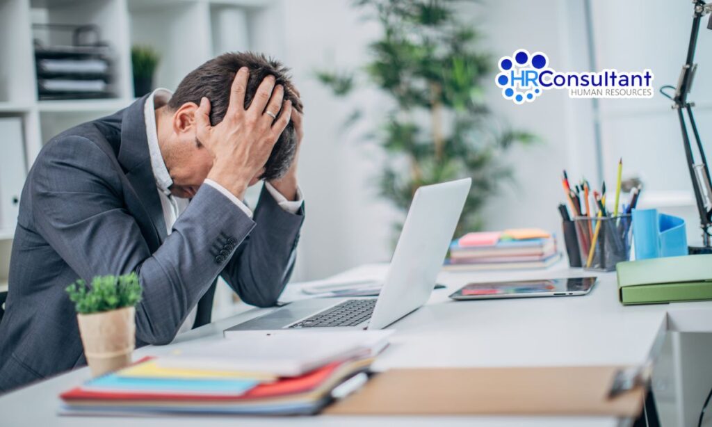 HR Consultant: Solución para Trabajos que Apestan